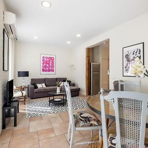 Bright- 1Bd 1Bth Furnished - Sol